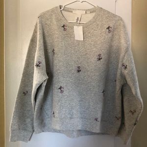 Gray Pullover Sweater with Floral Print